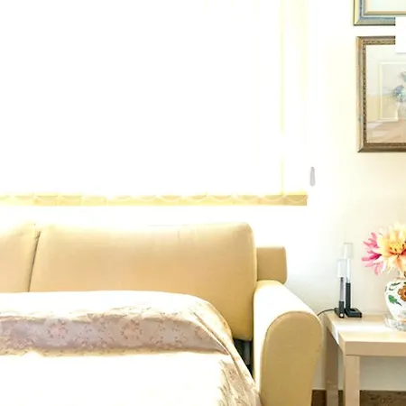 Apartamento Charming With Pool In 75 M² Pool View